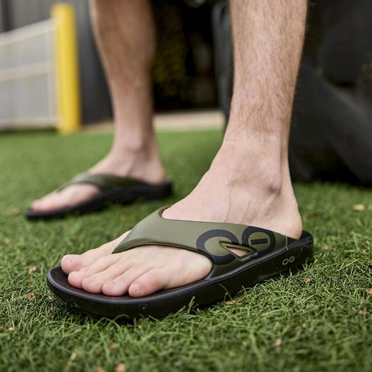OOFOS mens Ooriginal Sport Sandal