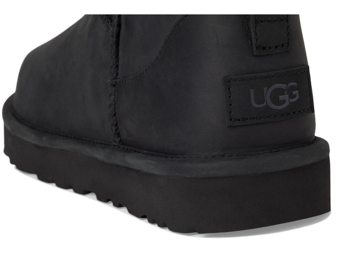 UGG Women's Classic Ultra Mini Boot, Black, 09UGG Women's Classic Ultra Mini Boot, Black, 09