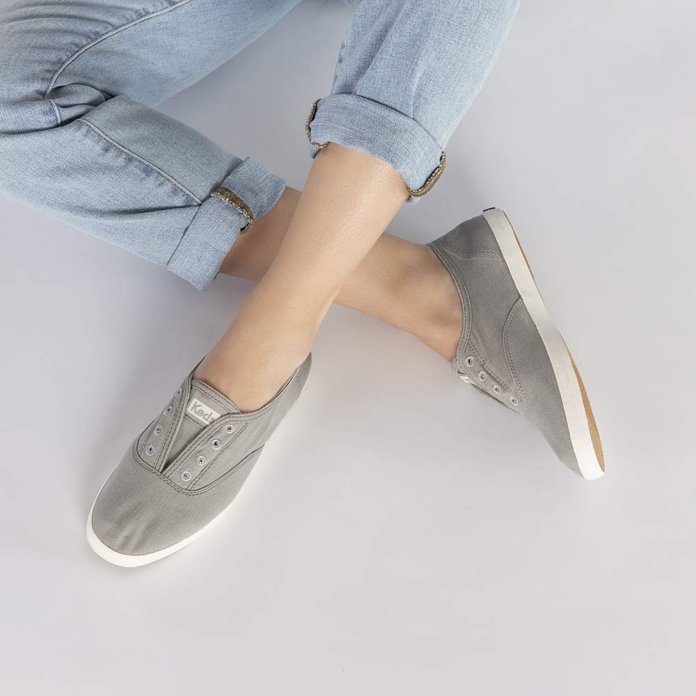 Keds Women's Chillax Sneaker, Denim, 7Keds Women's Chillax Sneaker, Denim, 7