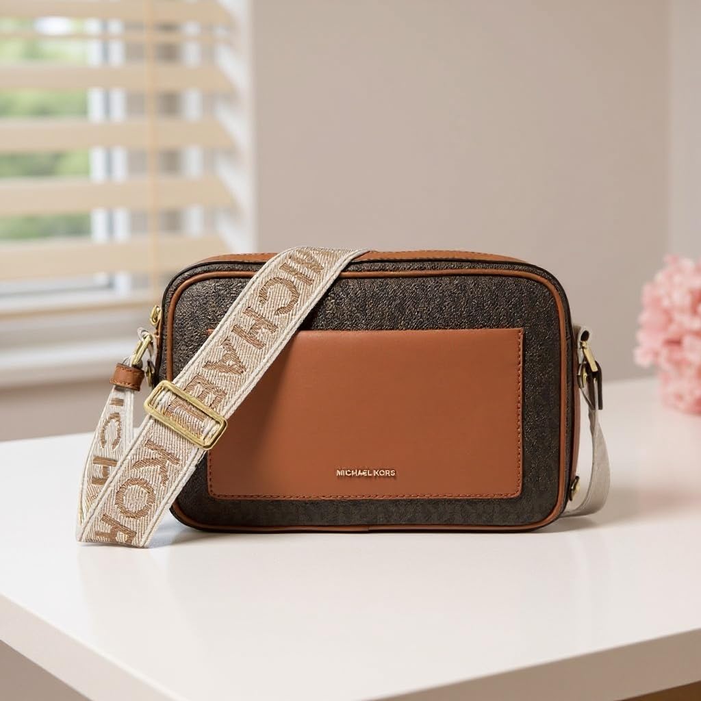 Michael Kors Maeve Large Pocket Crossbody Bag