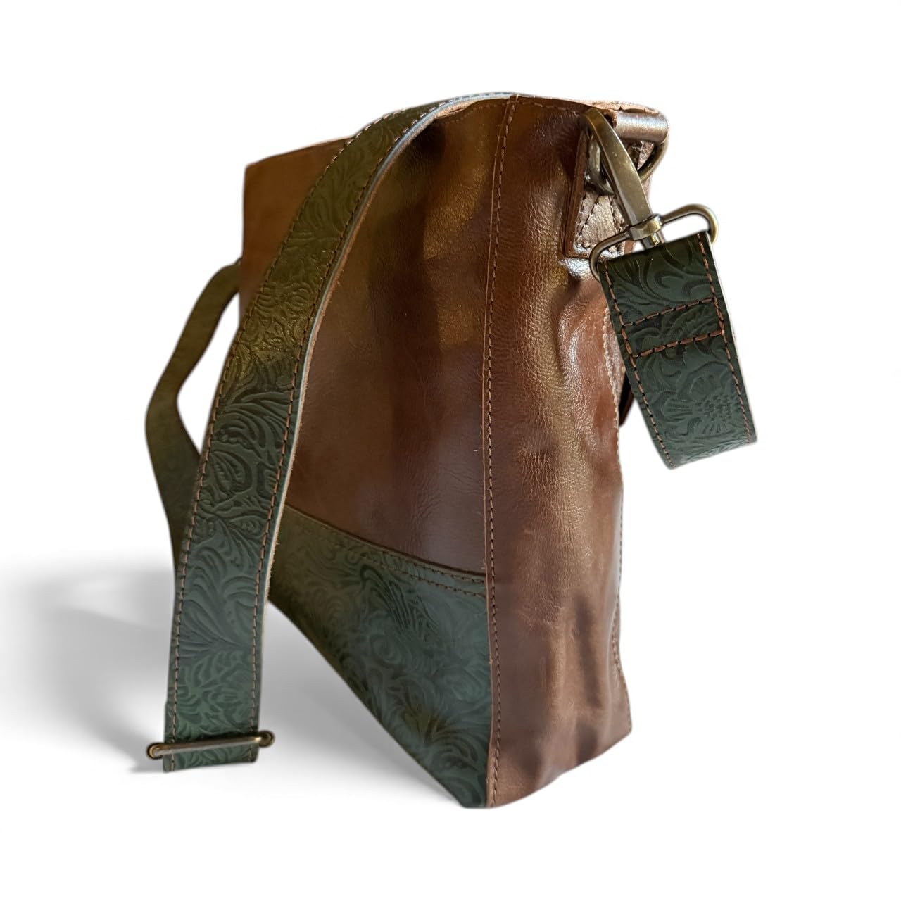 Ranch Junkie Rancho Bucket Purse