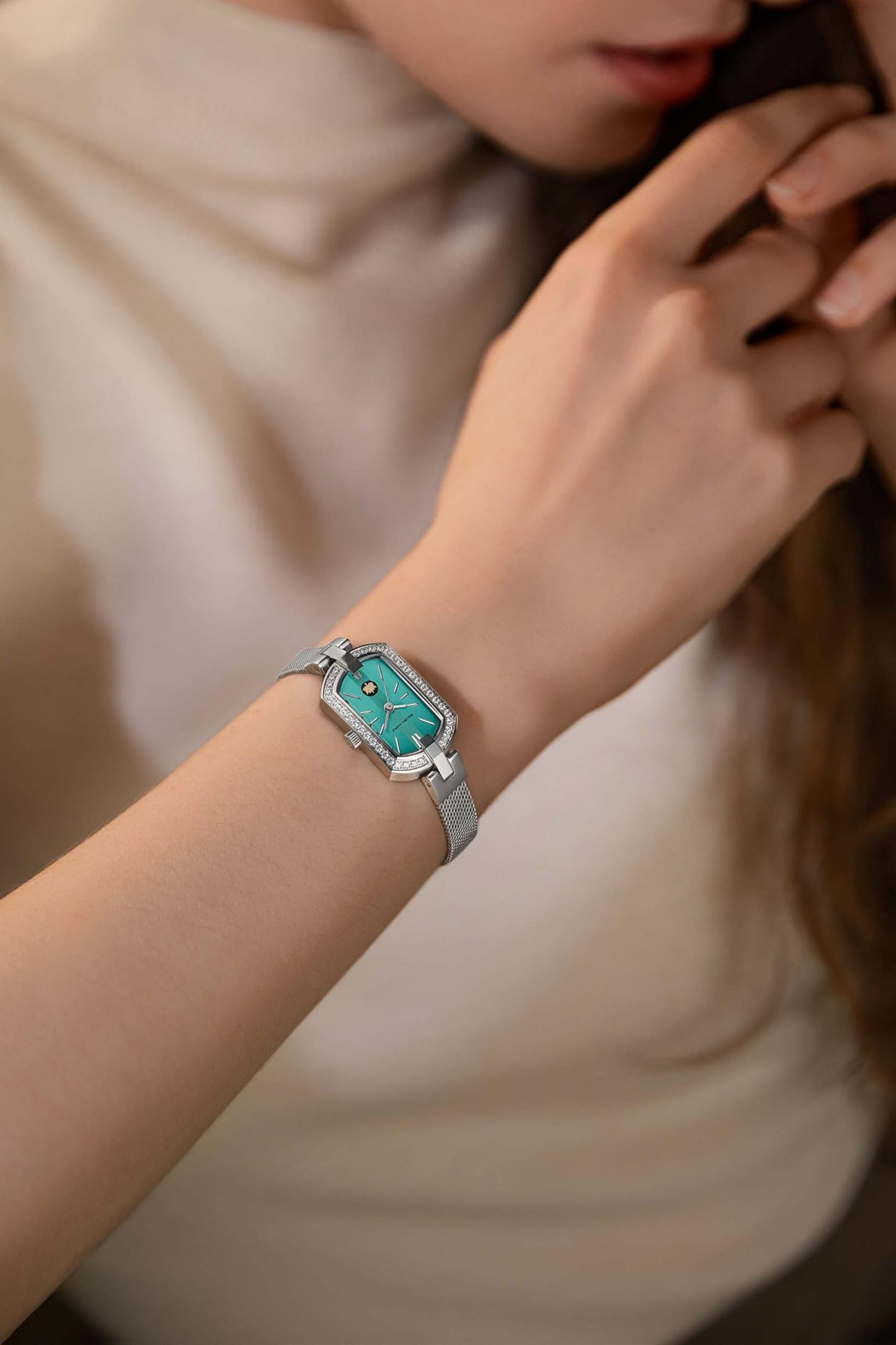 Golden Maple Watches for Women, Small Oval Stainless Steel Case, Mother fo Pearl Dial, Dainty Ladies Watches, Luxury Gifts for Her