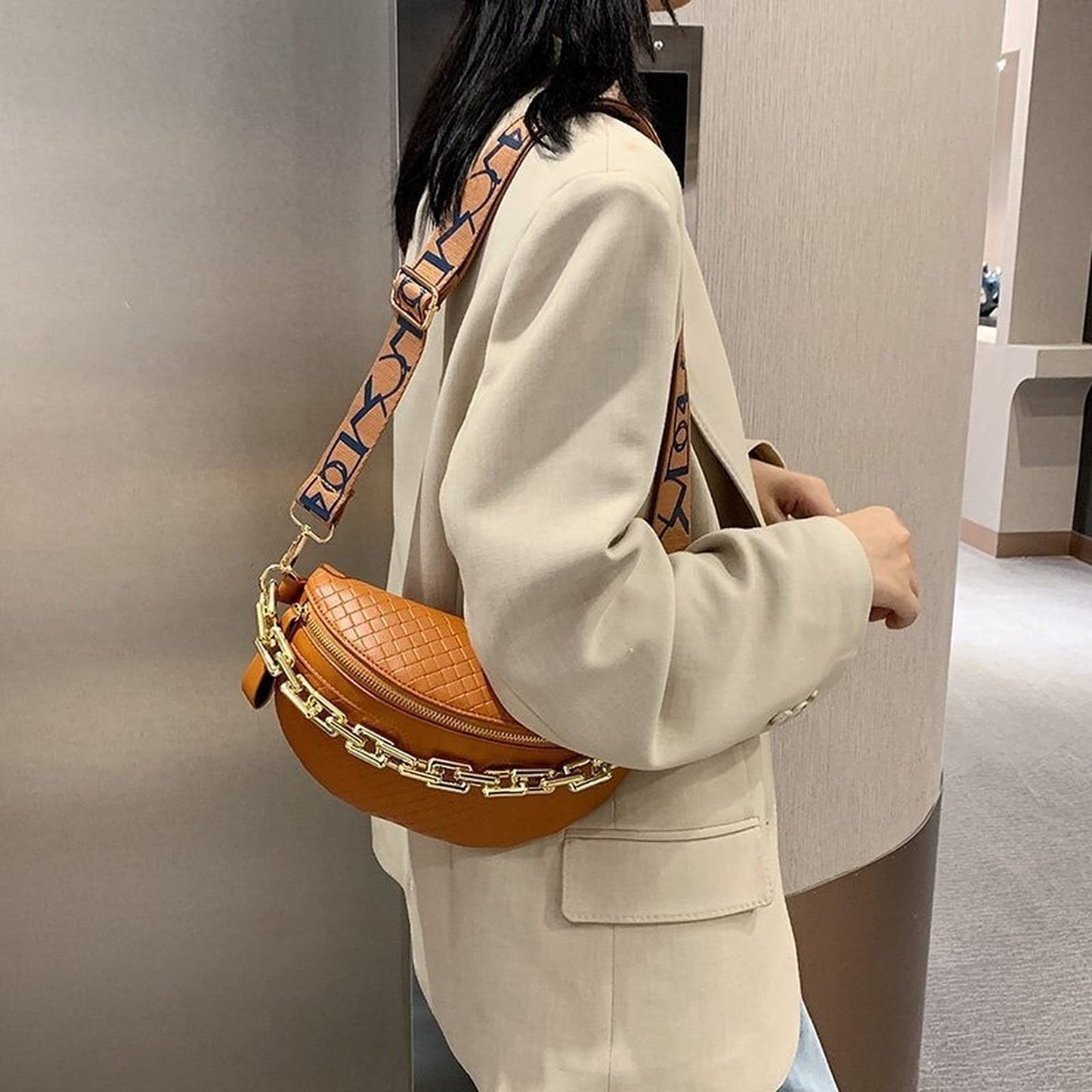 Thick Chain Women's Fanny Pack Plaid leather Waist Bag Shoulder Crossbody Chest Bags Luxury Designer Handbags Female Belt Bag