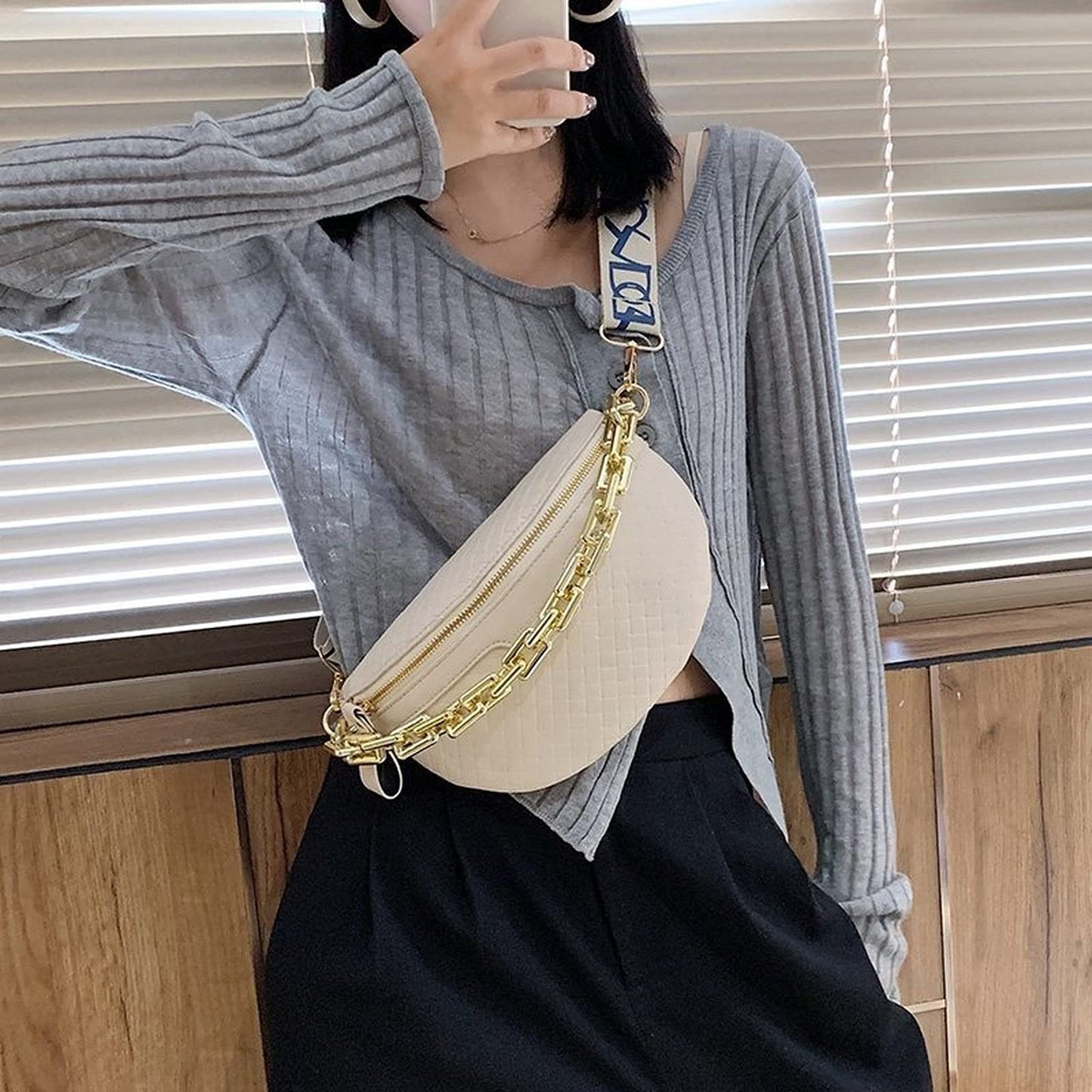 Thick Chain Women's Fanny Pack Plaid leather Waist Bag Shoulder Crossbody Chest Bags Luxury Designer Handbags Female Belt Bag