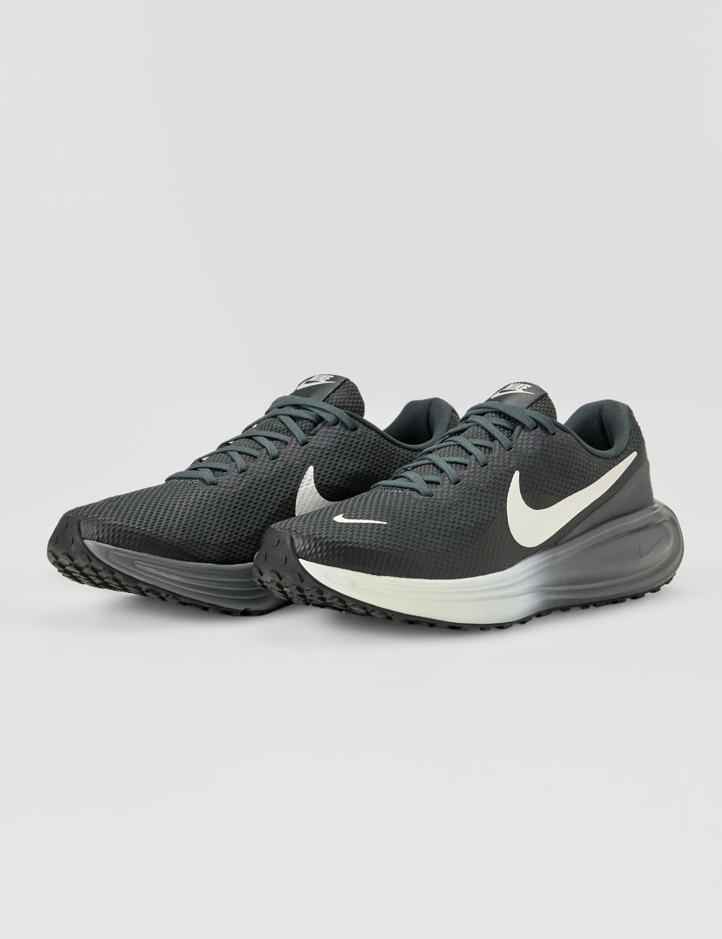 Nike Men's Revolution 8 Road Running Shoes, Black/Lime Blast-Summit White, 10Nike Men's Revolution 8 Road Running Shoes, Black/Lime Blast-Summit White, 10 size