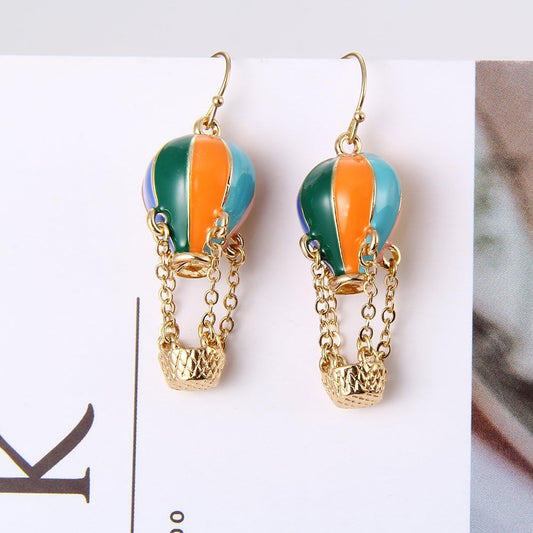 Lureme Colorful Enamel Hot Air Balloon Chained Basket Gold Tone French Hook Dangle Earrings 2002344-1