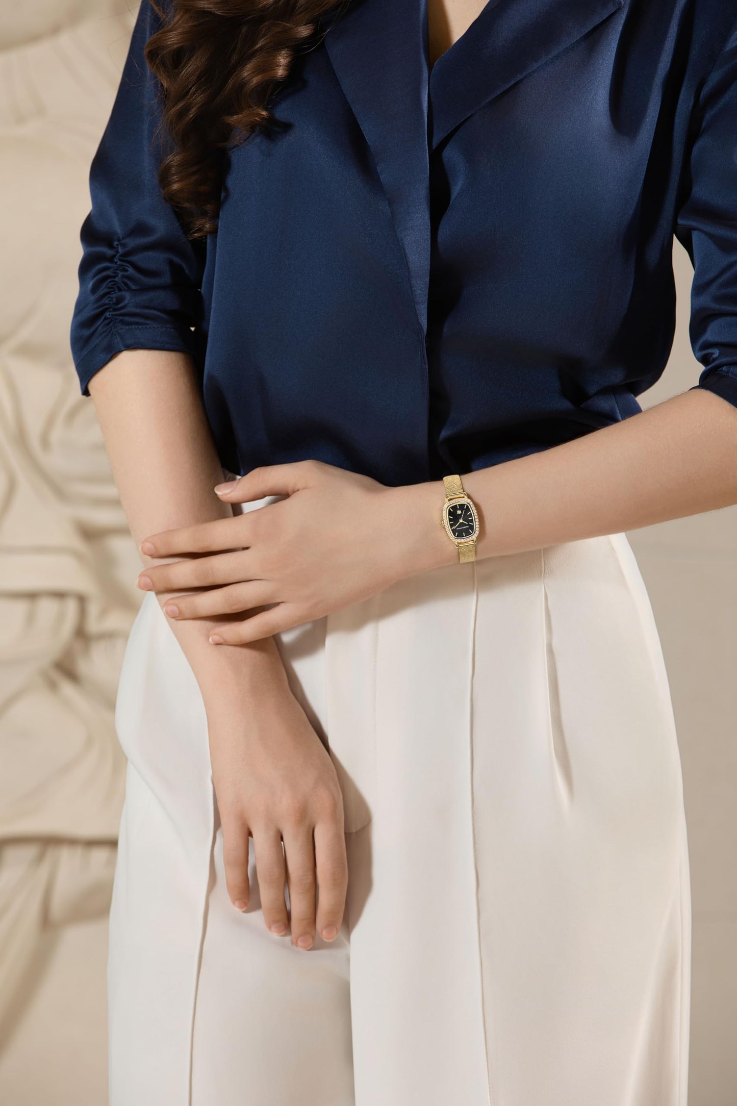 GOLDEN MAPLE Watches for Women, Dainty Gold Watch with Small Stainless Steel Case, Quartz Movement and Water Resistant, Adjustable Mesh Band