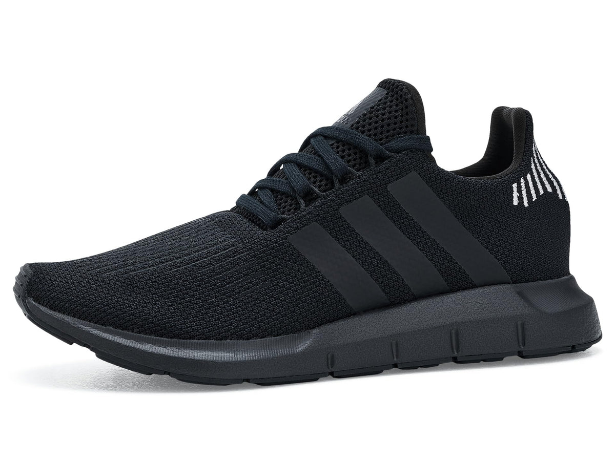 adidas Womens Swift Run Core Black/Core Black/Wonder Quart z 9adidas Womens Swift Run Core Black/Core Black/Wonder Quartz 9