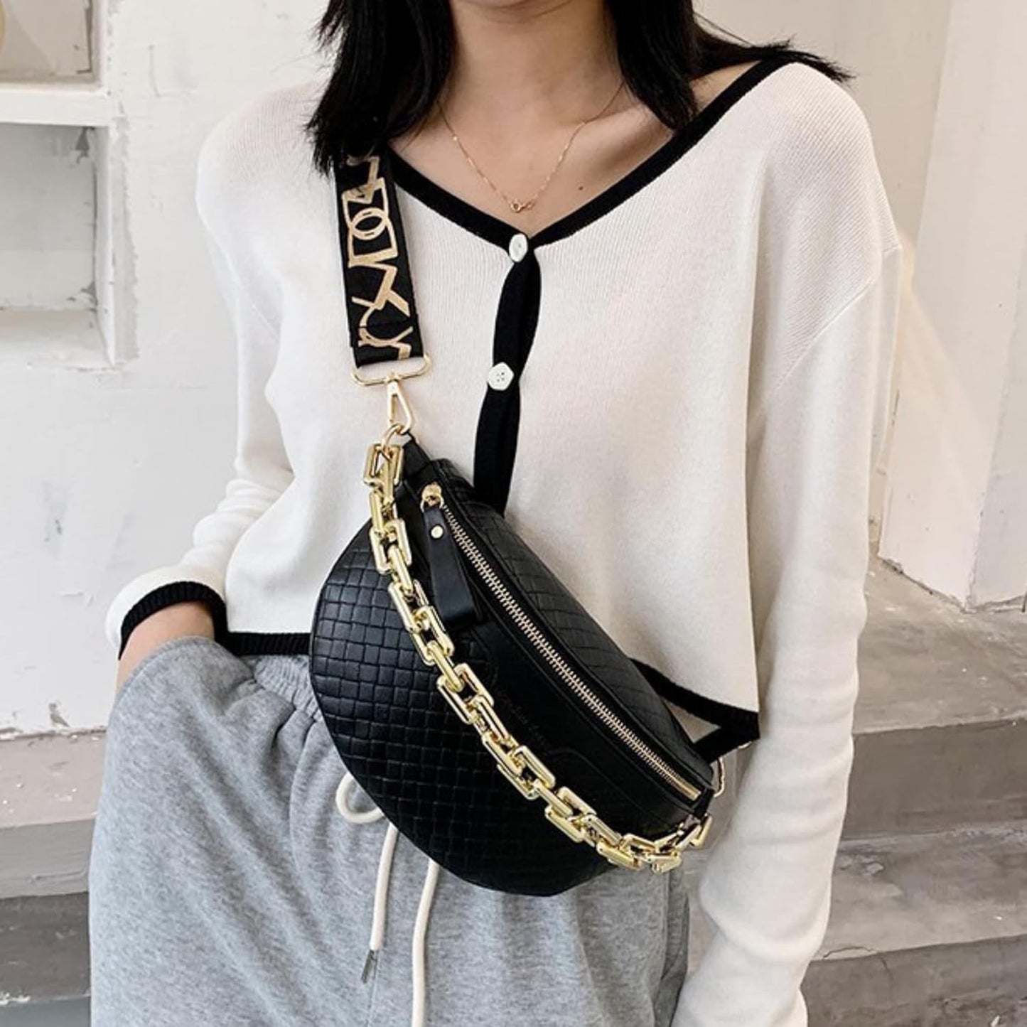 Thick Chain Women's Fanny Pack Plaid leather Waist Bag Shoulder Crossbody Chest Bags Luxury Designer Handbags Female Belt Bag