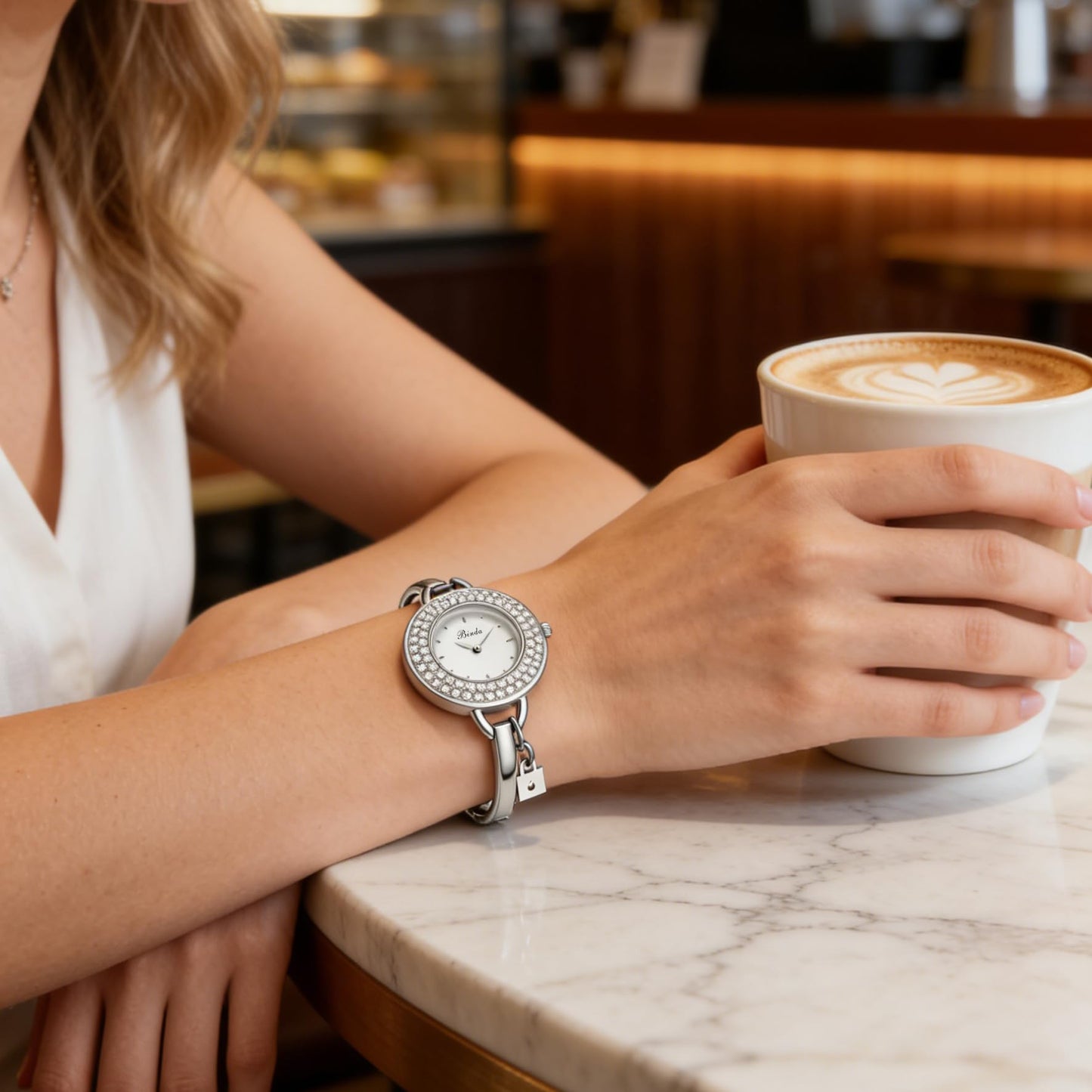 Binda Women's Quartz Watch – Stainless Steel Bracelet, Round Elegant Dial, Suitable for Daily and Formal Wear, Gift Box Included