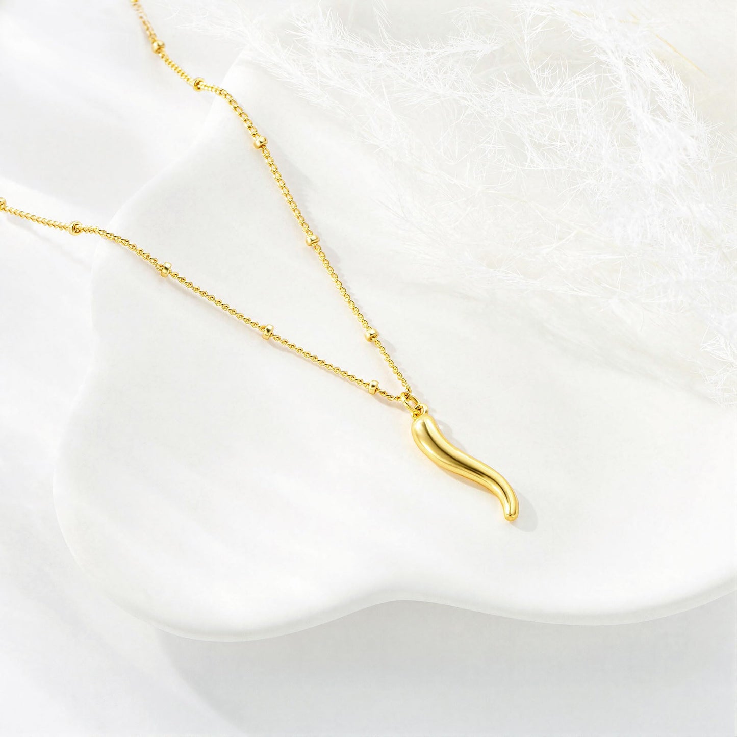 M MOOHAM Gold Necklace for Women Non Tarnish - Dainty 14K Gold Plated Beaded Chain Small Pendant Necklaces Simple Pearl Circle Beads Teardrop Pendant Necklace for Women Trendy Jewelry Gifts