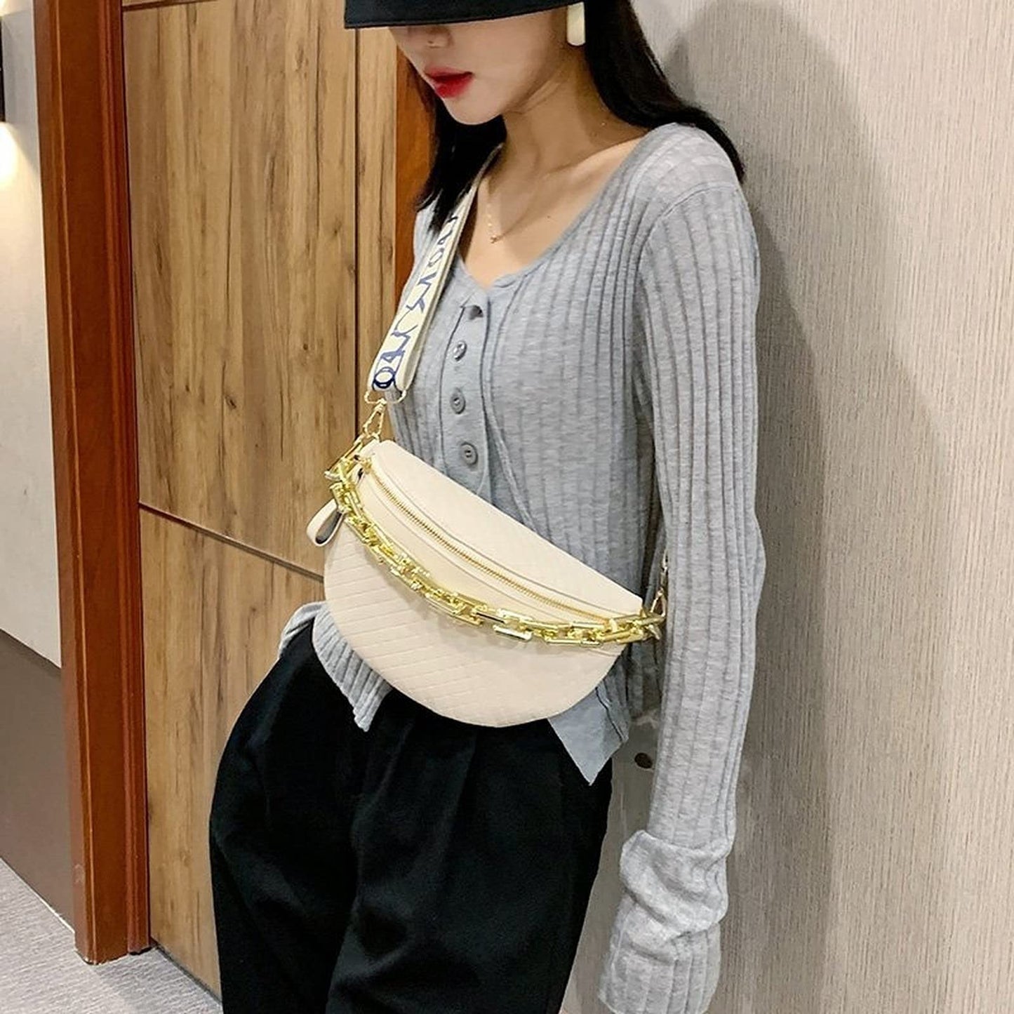 Thick Chain Women's Fanny Pack Plaid leather Waist Bag Shoulder Crossbody Chest Bags Luxury Designer Handbags Female Belt Bag