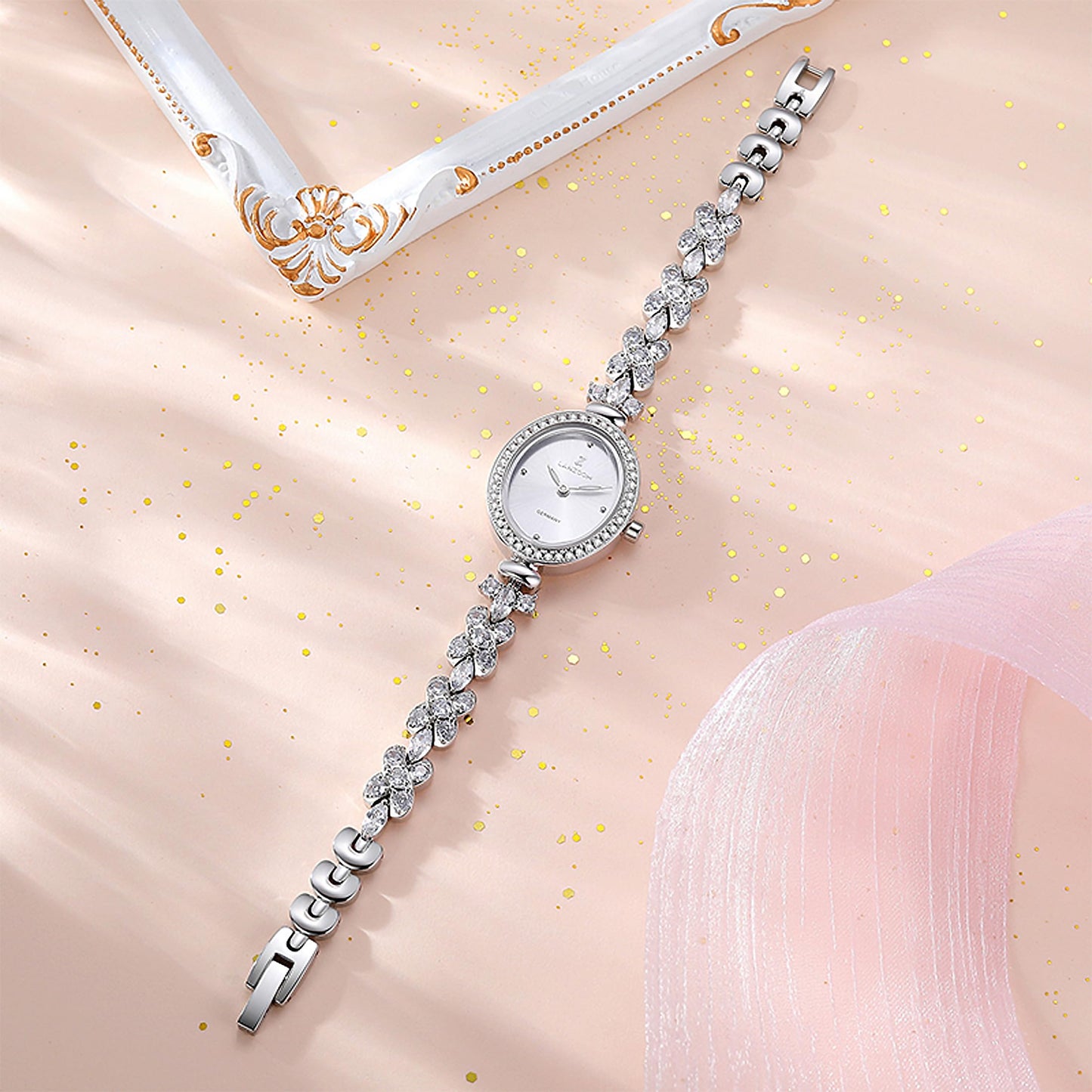 LANZOOM Retro Women's Quartz Watch - Stainless Steel case,Gold Filled, Ideal Gift for Holidays and Special Occasions.