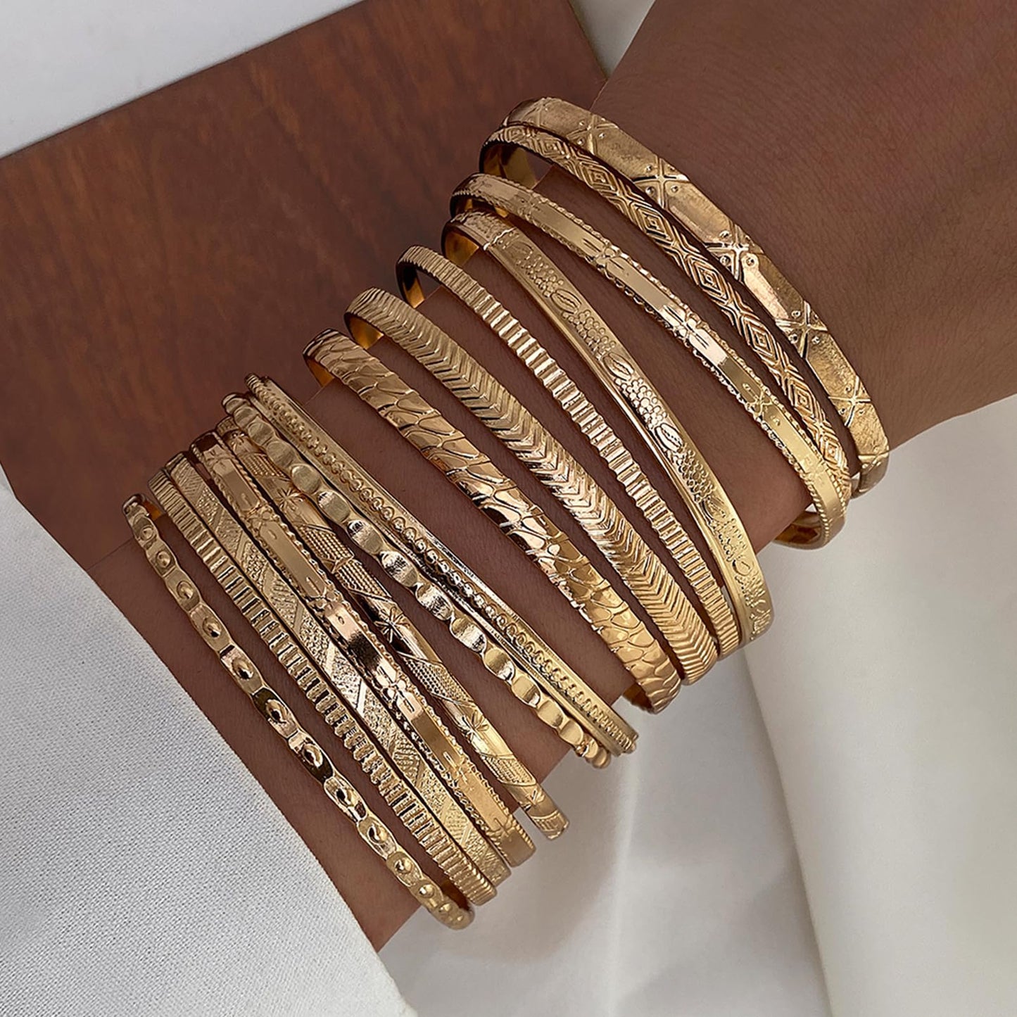 17IF Gold Bangle Bracelet For Women, 14k Multilayer Charm Textured Stackable Bracelets Boho Indian Chunky Cuff Fashion Jewelry Gift