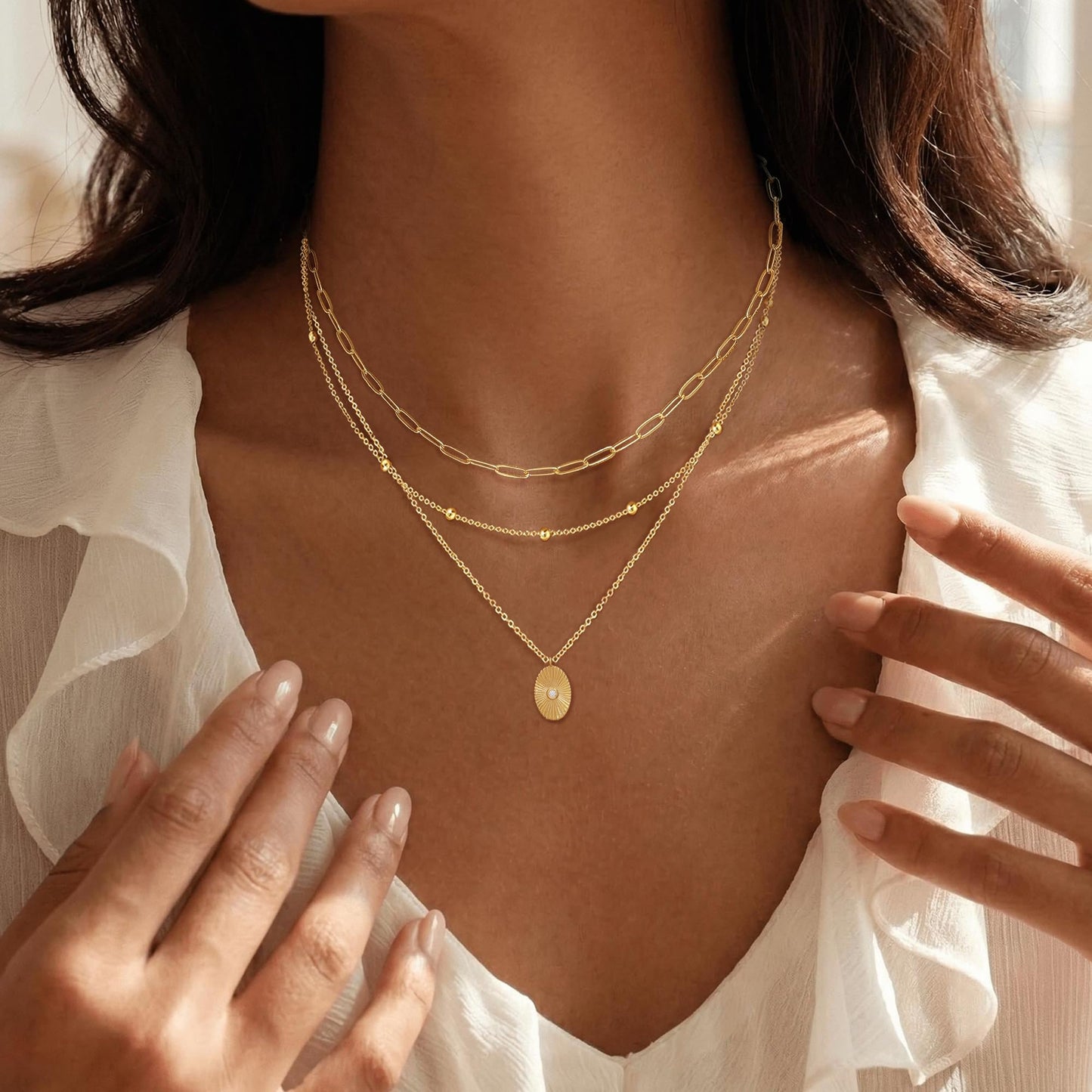 Layered Necklaces for Women, Dainty 14K Gold Plated Circle Peadant Chain Necklace Set Simple Paperclip Stacked Necklaces for Women Trendy Gold Jewelry