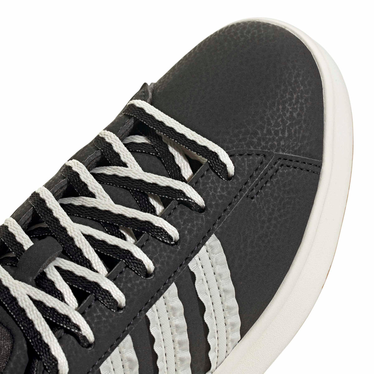 adidas Women's Grand Court 3.0, White/Iron Metallic, 7.5adidas Women's Grand Court 3.0, White/Iron Metallic, 7.5