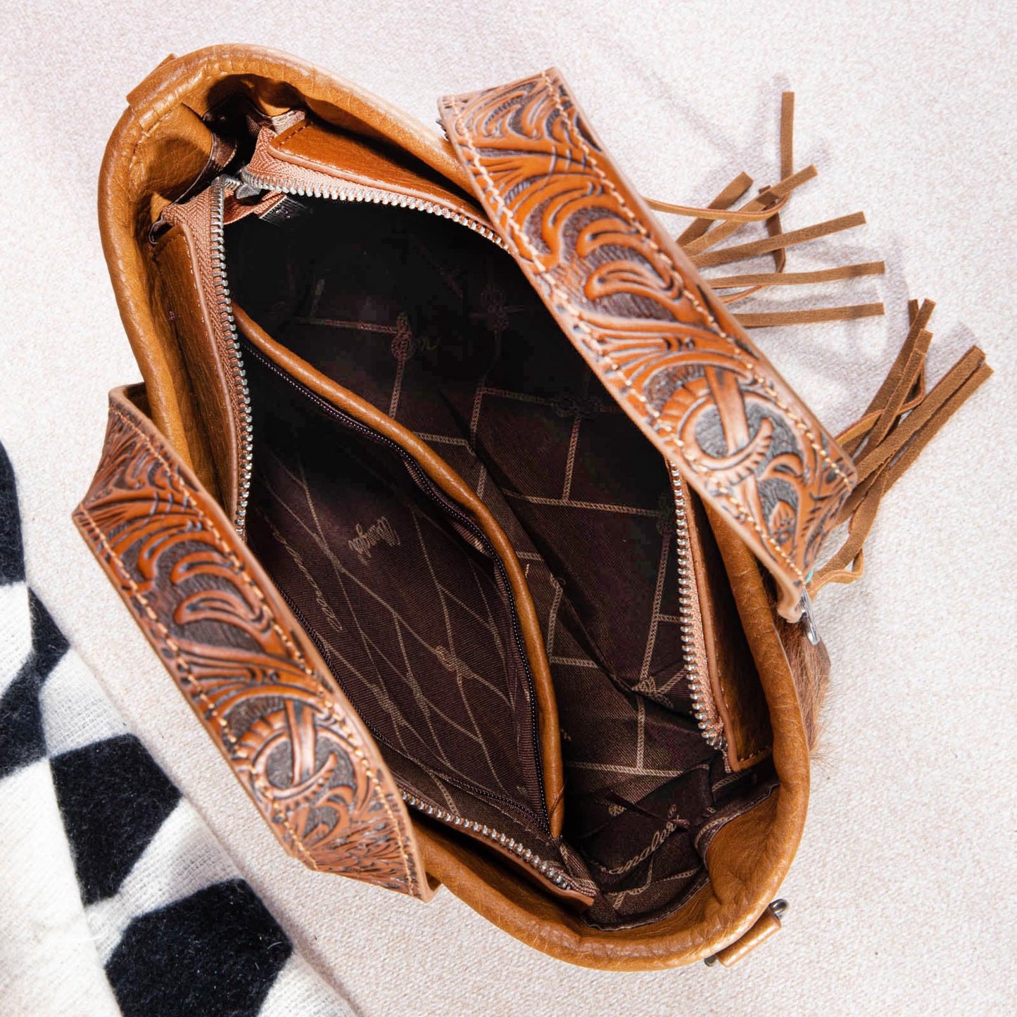 Montana West Wrangler Cowhide Tote Bag for Women Western Tooling Handbag Leather Fringing with Turquoise Stone Concho