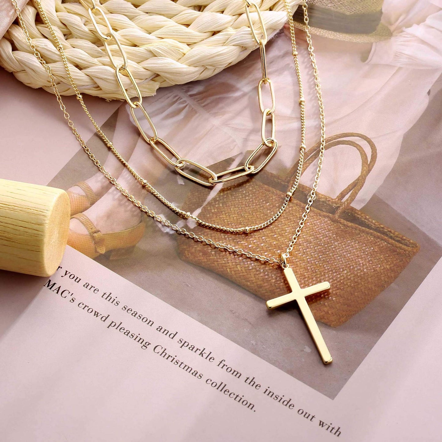 Turandoss Dainty Layered Choker Necklace, Handmade Y Pendant Necklace Multilayer Bar Disc Necklace Adjustable Layering Choker Necklaces for Women