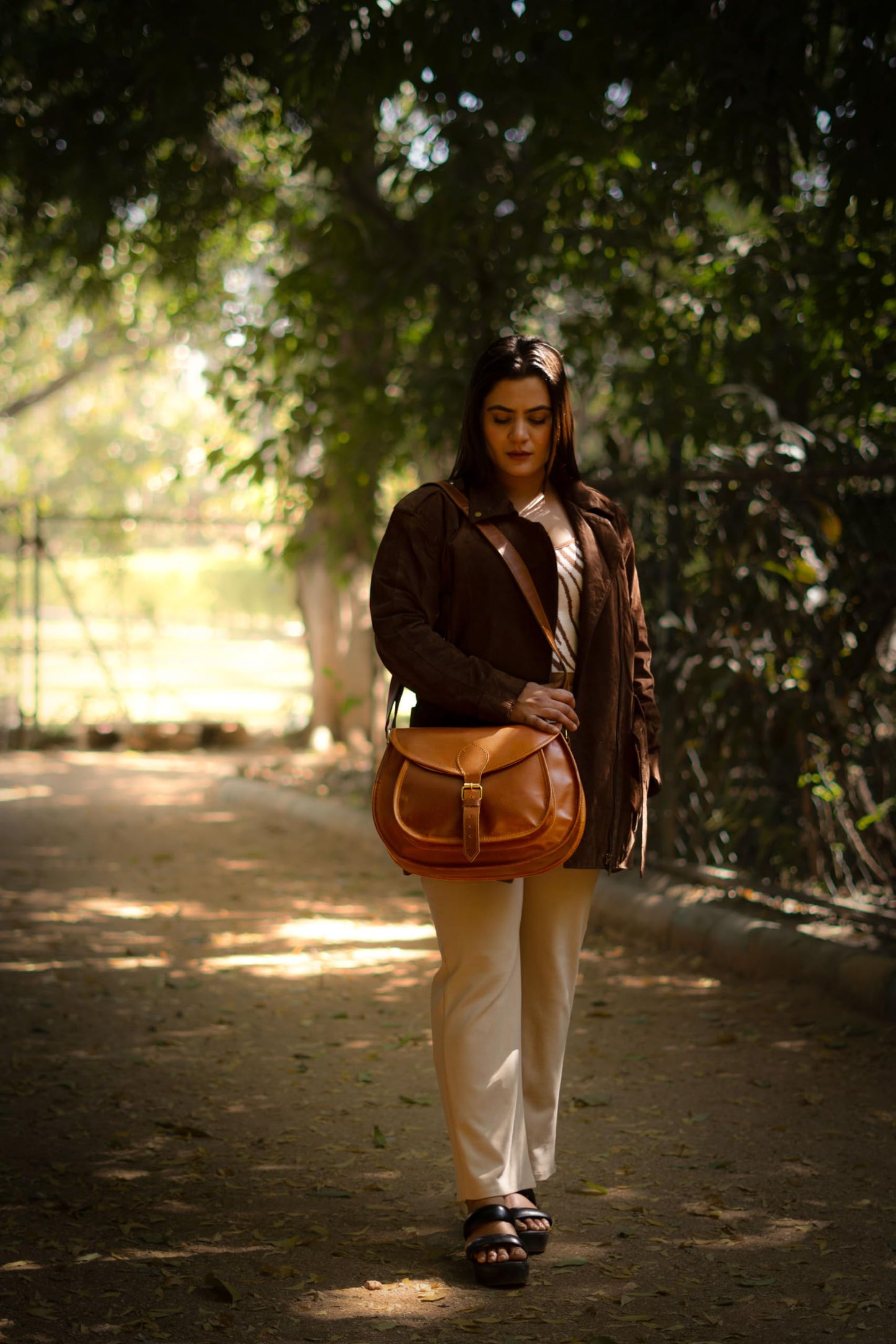 Satchel And Fable Handmade Vintage Crossbody Leather Bags for Women Shoulder Handbag