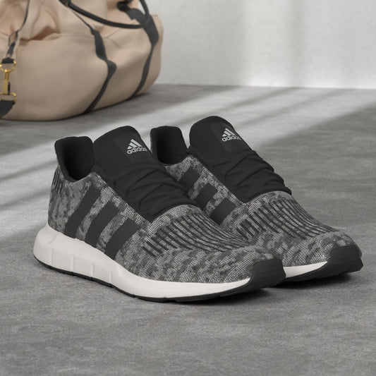 adidas Men's Swift Run 1.0 Core blackCore Black/Core Black 10.5 USadidas Men's Swift Run 1.0 Core blackCore Black/Core Black 10.5 US l