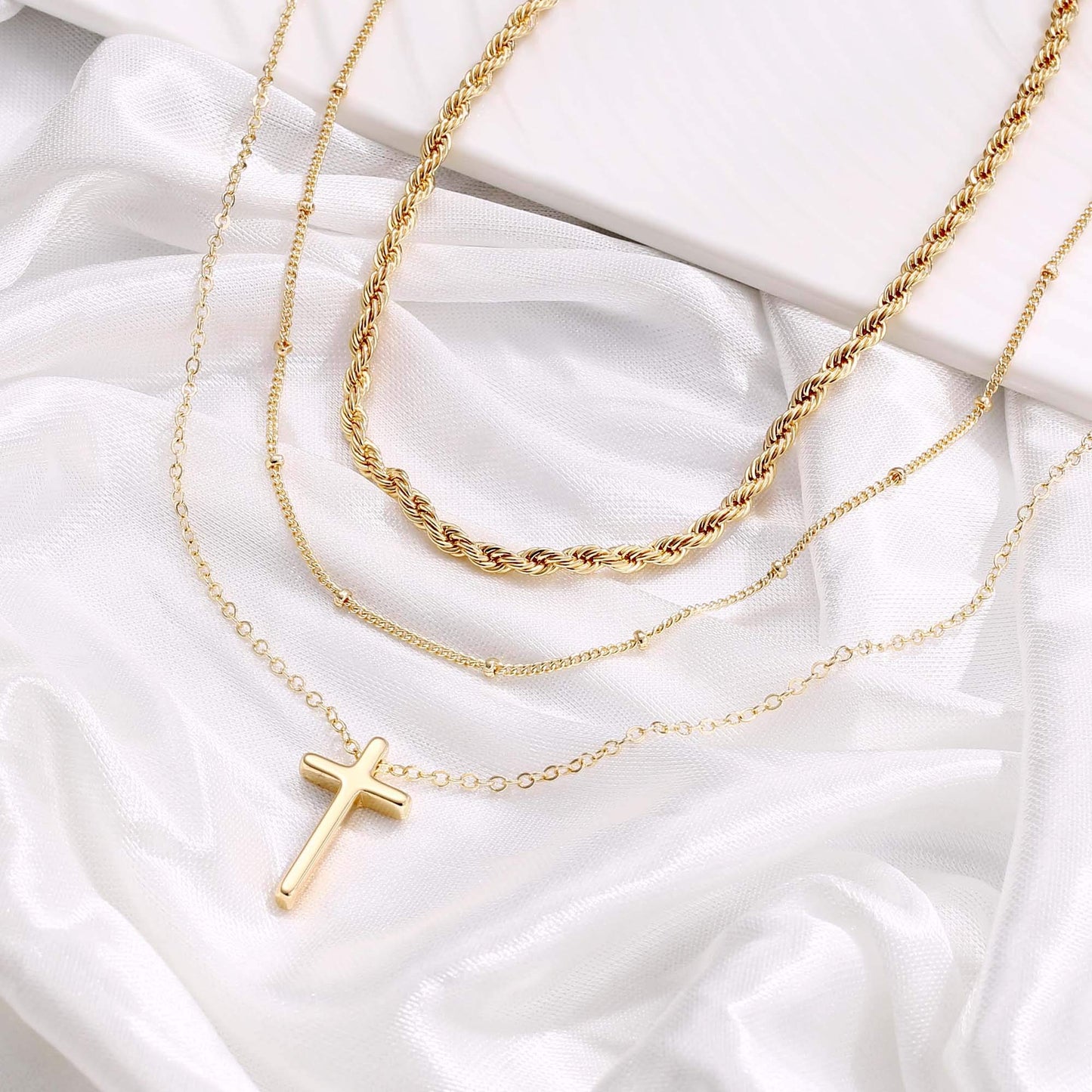 Turandoss Dainty Layered Choker Necklace, Handmade Y Pendant Necklace Multilayer Bar Disc Necklace Adjustable Layering Choker Necklaces for Women