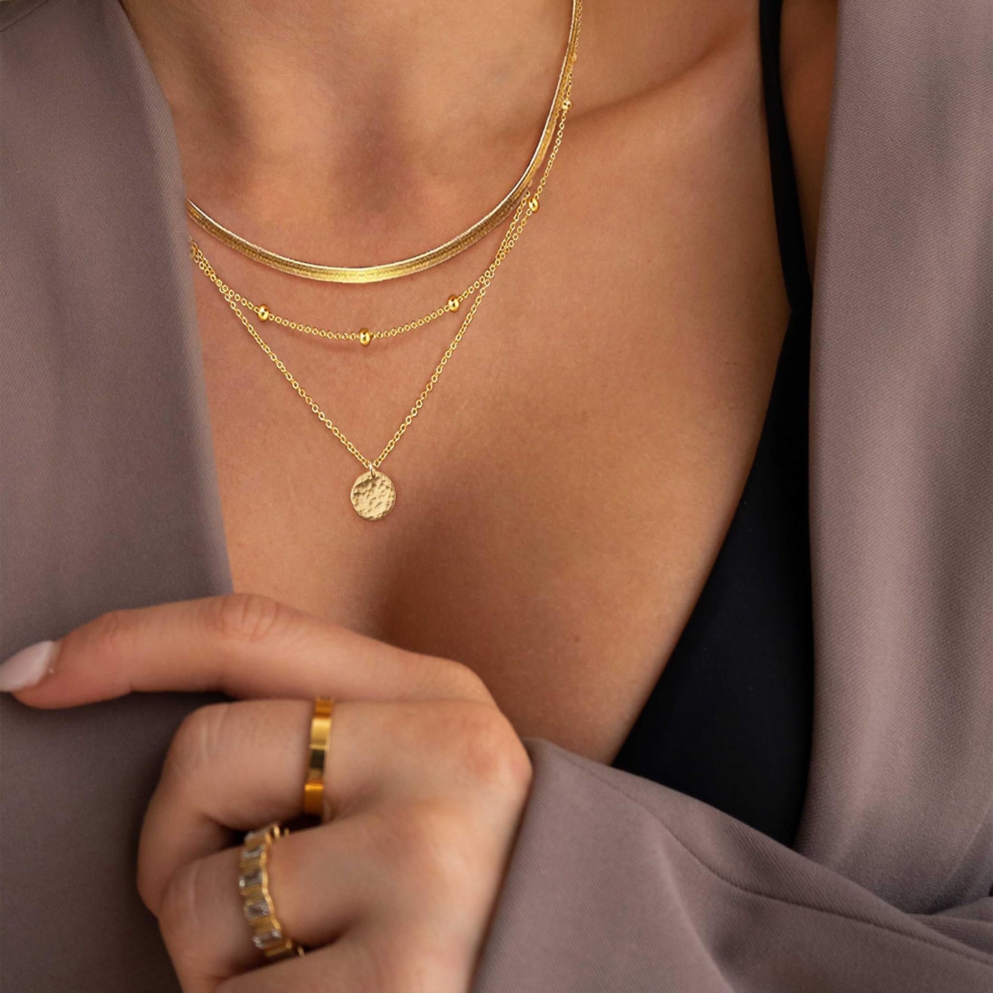 Layered Necklaces for Women, Dainty 14K Gold Plated Circle Peadant Chain Necklace Set Simple Paperclip Stacked Necklaces for Women Trendy Gold Jewelry