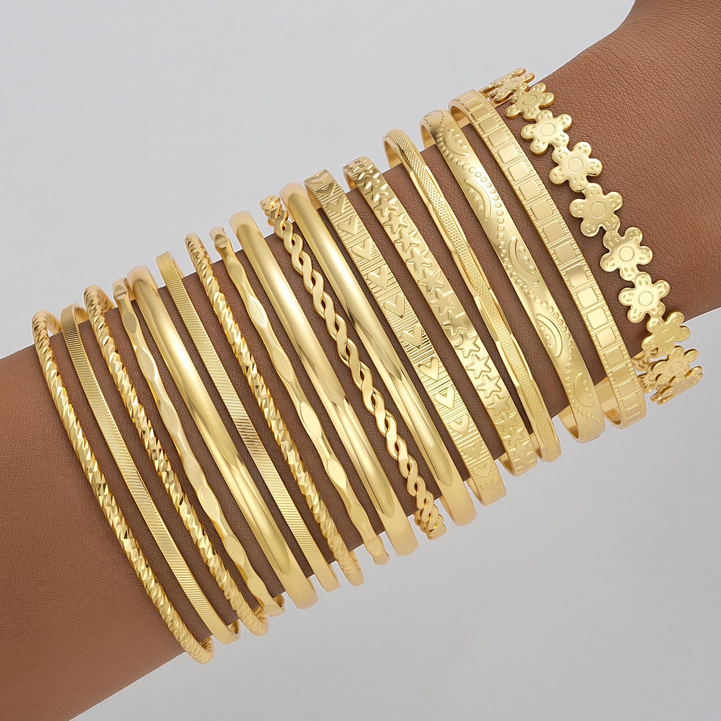 FAXHION Gold Bangle Bracelets for Women, 14 Pcs Multi Layer Stackable Bangle Set, 14K Gold Plated Textured Chunky Bracelets Boho Jewelrys Set