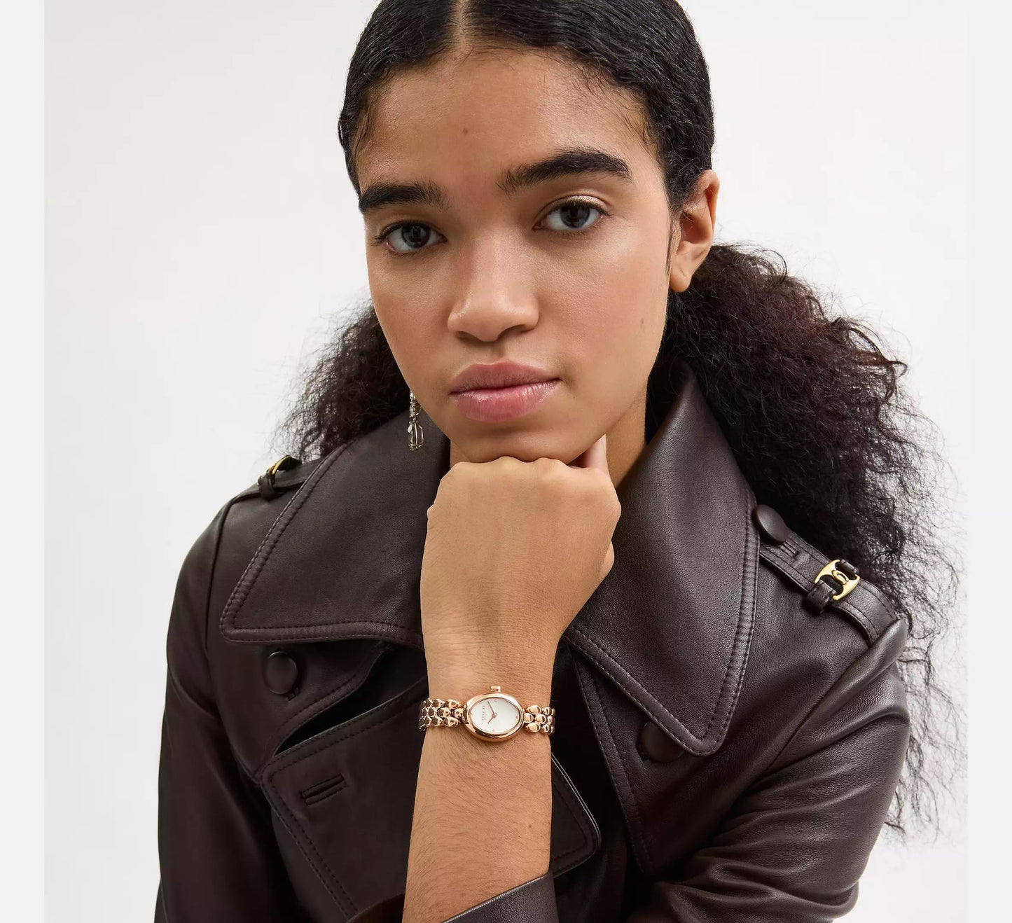 COACH Women's Sammy 2H Quartz Bracelet Watch, 22.5mm Petite Oval Case, Premium Fashion, Everyday Wear - Gift for Her