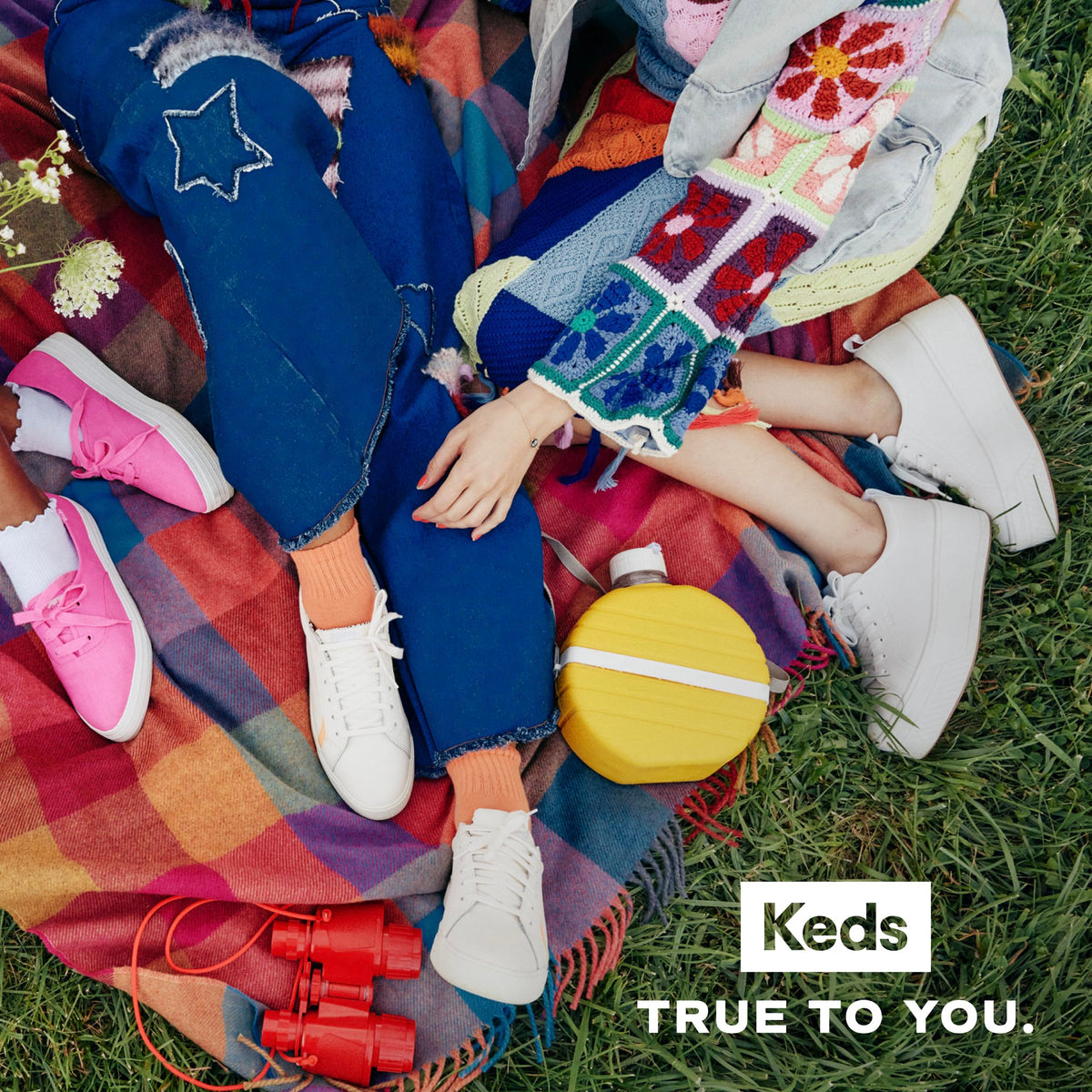 Keds Women's Chillax Sneaker, Denim, 7Keds Women's Chillax Sneaker, Denim, 7