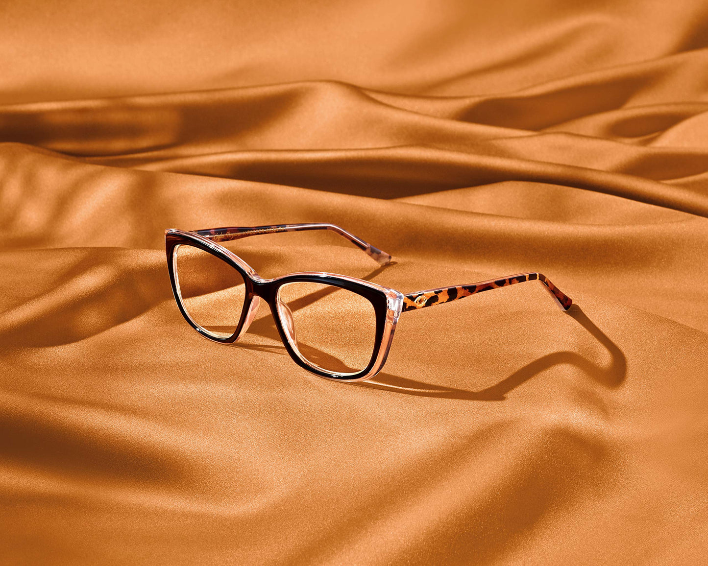 Foster Grant Sofia Vergara x Gloria Reading Glasses, Black and Leopard, 51 mmFoster Grant Sofia Vergara x Gloria Reading Glasses, Black and Leopard, 51 mm