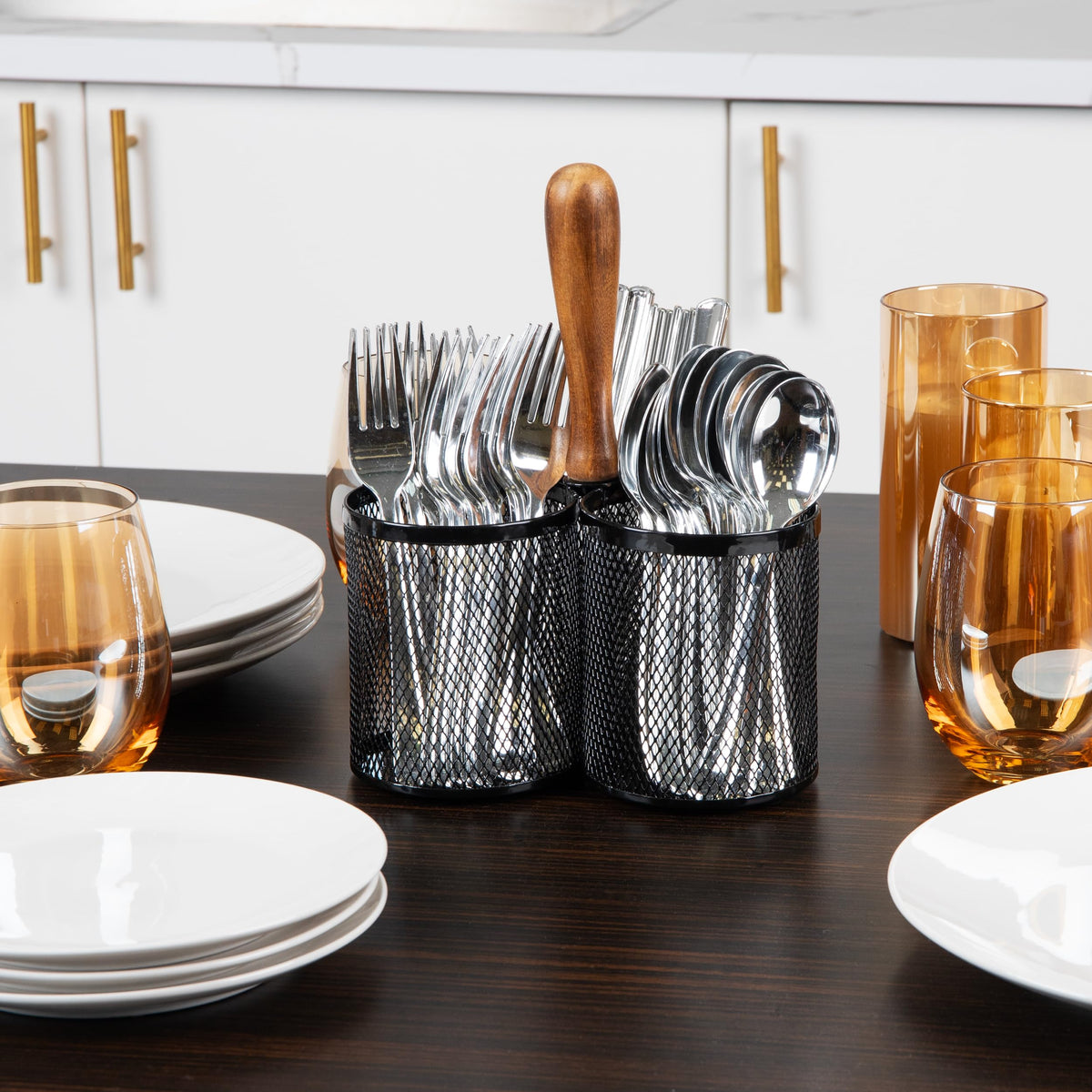 Mind Reader 3CIRMESH-BLK, Cutlery, Silverware Organizer, Utensil Caddy, Multi-Purpose Holder, Silver, 3-Section, Black